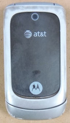 Motorola Moto ROKR / Rocker EM330 – Titanium Silver ( AT&T ) Cellular Flip Phone
