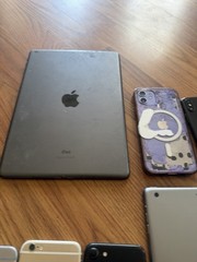Lot Of Assorted Apple iPhones, Tablets – For Scrap only or PARTS ONLY