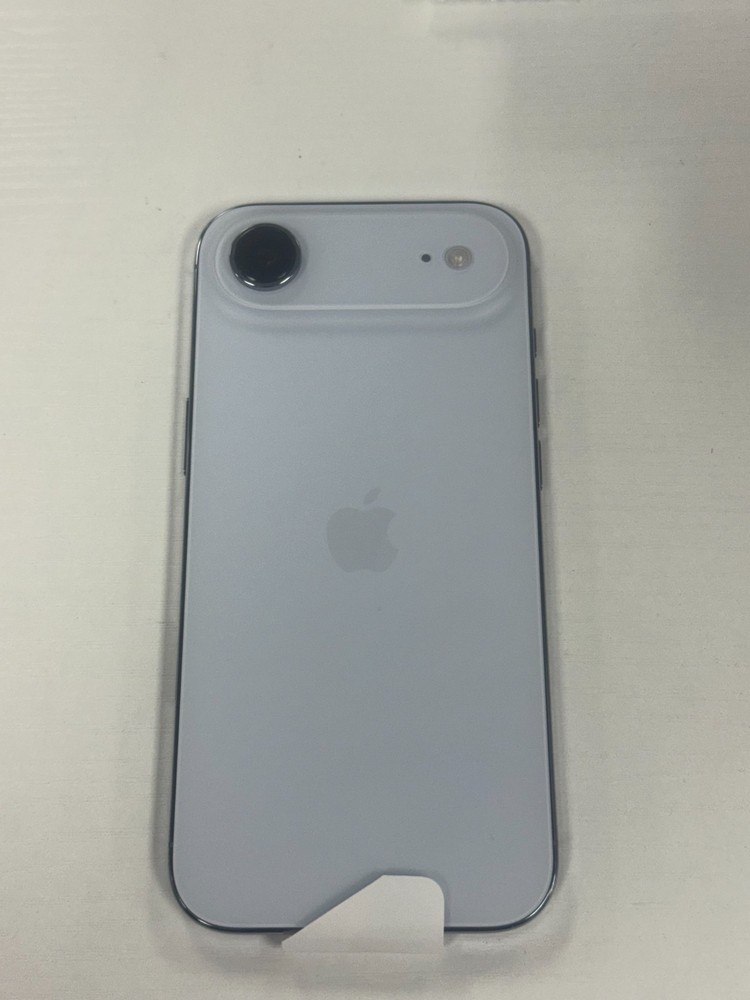 Apple iPhone 17 Air – 256GB – Sky Blue (T-Mobile) – MINT Condition
