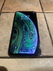 Apple iPhone XS – 64GB – Space Gray (Unlocked) A1920 (CDMA + GSM)