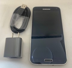 Samsung Galaxy S5 G900 16GB Black 4G LTE GSM Unlocked Smartphone very good black