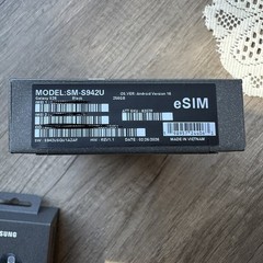 Samsung Galaxy S26 256GB AT&T – GALAXY BUDS4 PROs INCLUDED