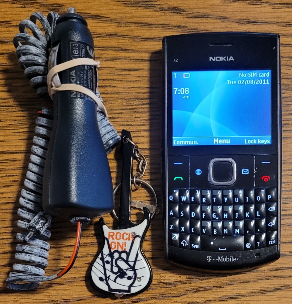 Nokia X2 – Gray and Black ( T-Mobile ) Very Rare Cellular GSM Phone w/ 7 Games