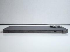 Apple iPhone 12 Pro Max 128GB A2342 Graphite AT&T Only – For Parts Only