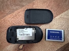 Verizon Samsung Gusto Cell Flip Phone Unlimited Prepaid No Contract Open Box 3G