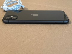 Apple iPhone 11 64GB Black Unlocked A2111 READ