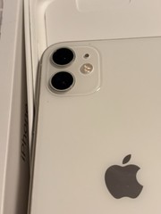 Apple iPhone 11 – 128GB White – Used Working Perfectly