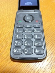 TCL Flip Pro 4GB (Black) Verizon 4G LTE Prepaid Flip Phone Excellent Condition