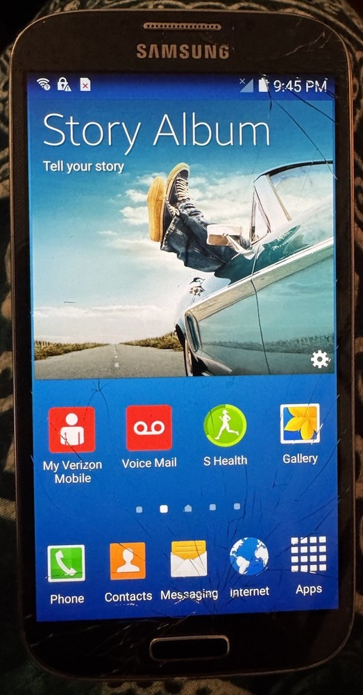 Samsung Galaxy S4 SCH-I545 Gray (Verizon) 16GB Good Used Cracked Glass