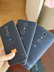 Lot of 4 Mixed model MetroPcs Z981 32GB and other Blue Smartphone For parts
