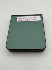 Samsung Galaxy Z Flip5 256GB Green – Factory Unlocked – Fully Functional