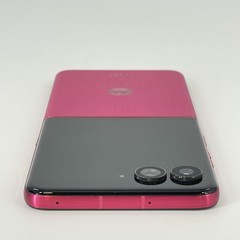 Motorola Razr Ultra (2025) Pink 1TB Unlocked – Good Condition