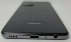 Samsung Galaxy A52 5G 128GB SM-A526U Awesome Black Unlocked 10/10 MINT!