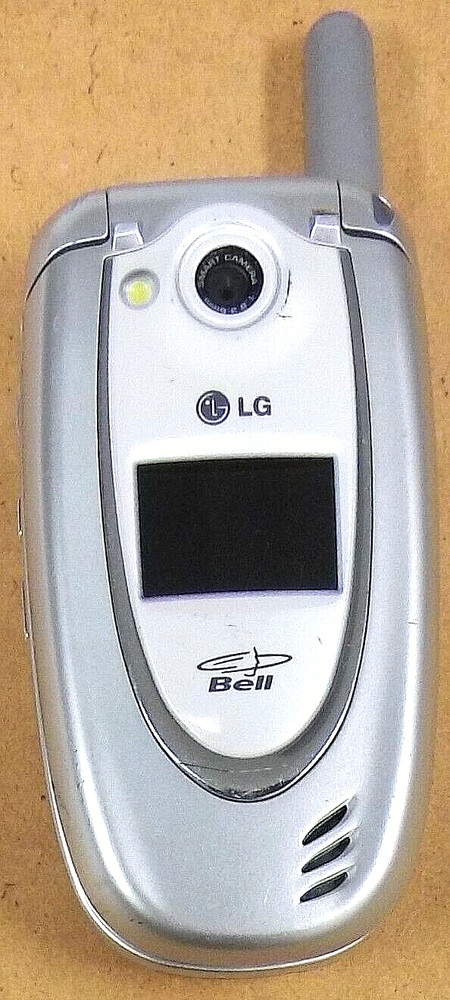 LG 6200 / LG6200 – Silver and White ( Bell ) Very Rare Cellular CDMA Flip Phone