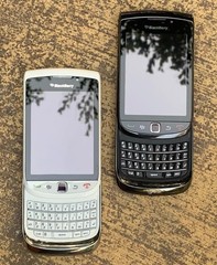 Unlocked BlackBerry Torch 9800 Slider 2 COLORS 3G GSM 5MP 4GB QWERTY Smartphone