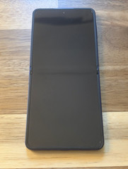 Samsung Galaxy Z Flip7 5G SM-F766U1 (Unlocked) 256GB Blue – INNER LCD SPOT/LINE