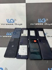 Lot Of 8 Mixed Motorola Phones cracked Stock Untested! (As Is)