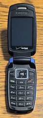 Samsung Snap SCH-U340 – Blue and Black ( Verizon ) Cellular Flip Phone