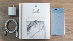 Original Google Pixel 2 Unlocked 64/128 GB Random Color Reboxed With Accessories