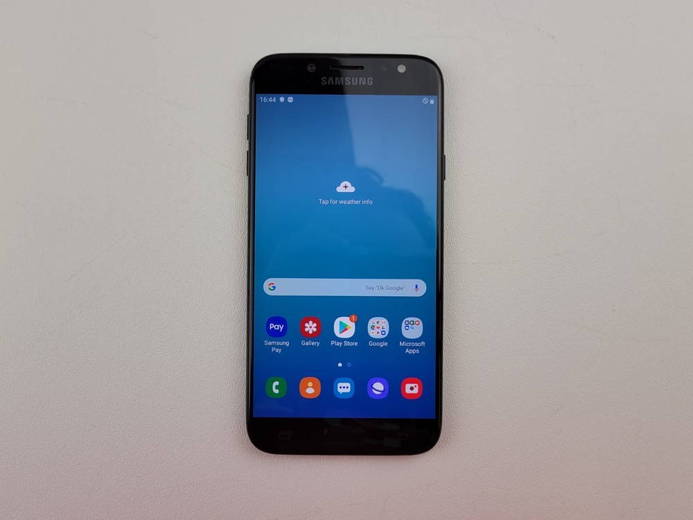 Samsung Galaxy J7 Pro (SM-J730GM/DS) 64GB (GSM Unlocked) Dual SIM – H7867