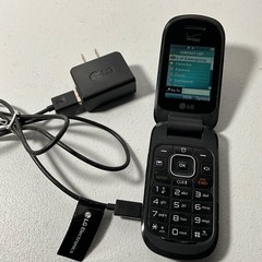 LG LG -VN170 Revere 3 Cellphone Black (Verizon) Vintage Phones Flip
