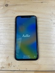 Apple iPhone XR 64GB Black Unlocked Smartphone 79% Battery Cracked Screen Corner