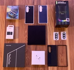 Samsung Galaxy Z Fold7 1TB Black SM-F966U1 (Unlocked) Great Condit + EXTRAS!