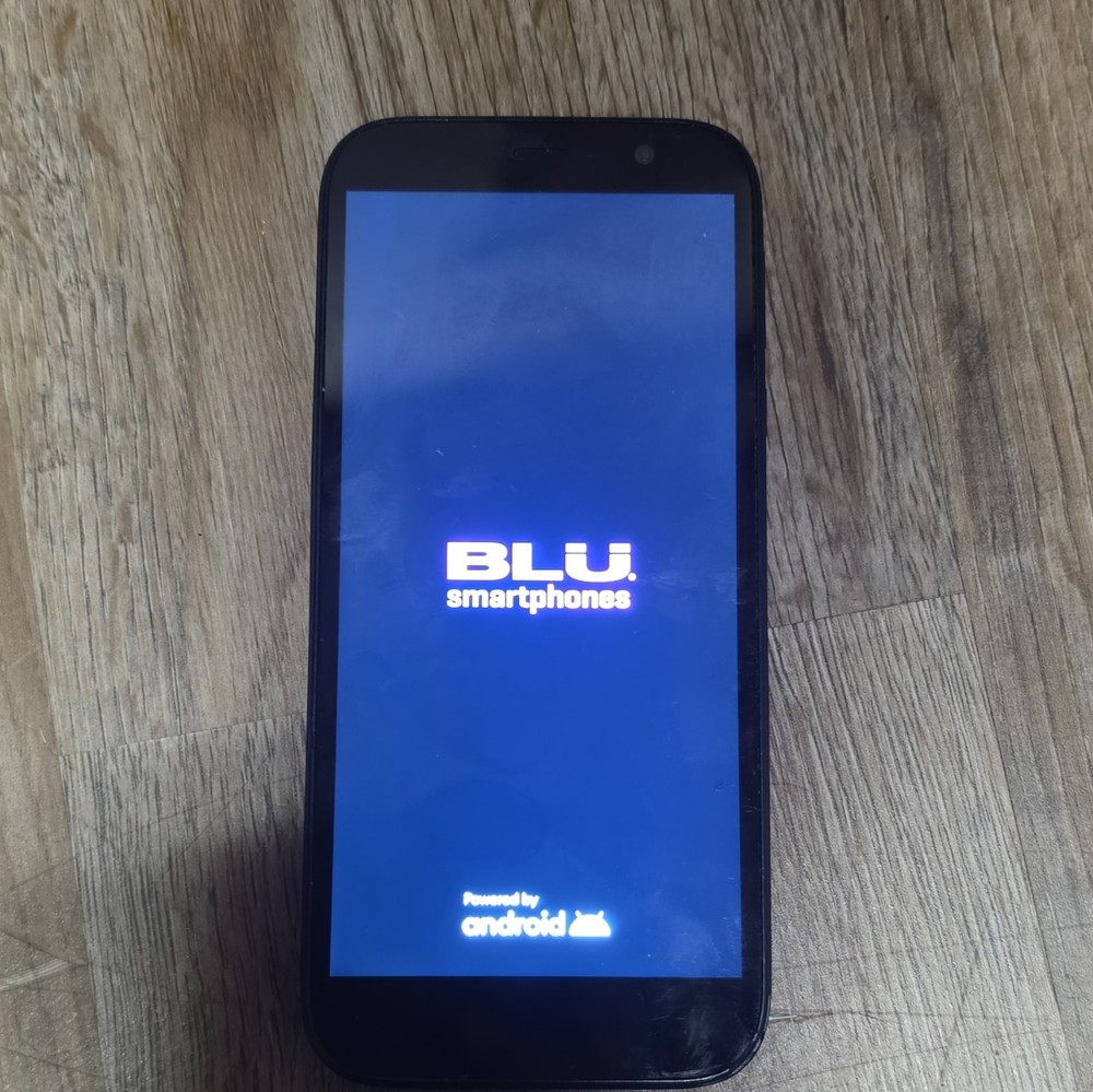 BLU blu view 2 Android TracFone 5.5″ 32GB 13MP Black Smartphone Used