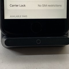 Apple iPhone SE 2nd Black 64GB A2275 MX9K2LL/A Unlocked USED READ
