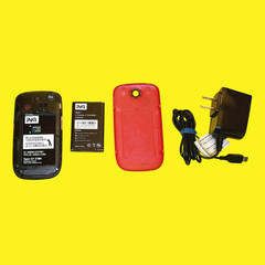 UNLOCKED INQ CHAT 3G KOODO TELUS CHATR BELL PUBLIC LUCKY KOODO MOBILE CELL PHONE