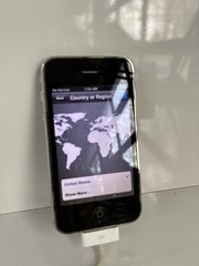 Apple iPhone 3GS – 8GB – Black (Unlocked) A1303 (GSM)