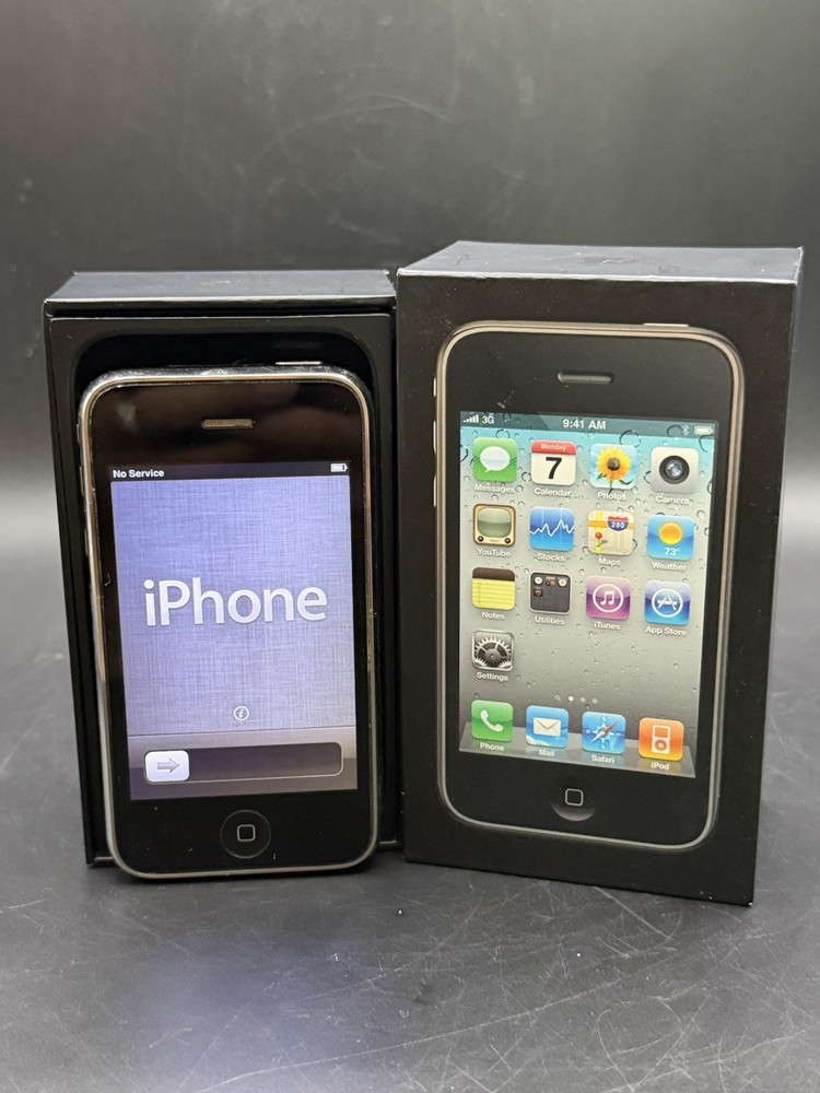 Vintage APPLE iPhone 3GS Black 8GB A1303 GSM w/ Original Box RARE