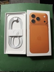 ** Apple iPhone 17 Pro – 256 GB – Cosmic Orange (Unlocked) **