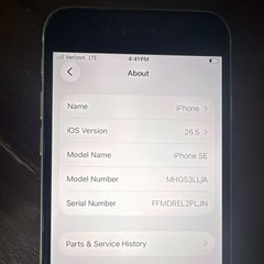 Apple iPhone SE 64GB White Verizon LTE Network Unlocked A15 Bionic 12MP