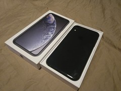 iPhone XR 64Gb Unlocked B Grade 85 Percent Battery Health In Original Box