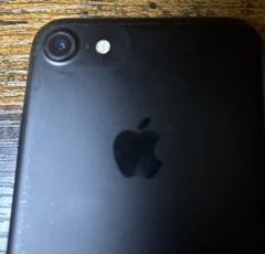 Apple iPhone 7 – 32GB – Jet Black A1660 Works – Screen Cracked See Description