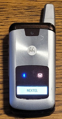 Motorola i776 – Silver and Brown ( Nextel ) Very Rare iDEN Flip Phone – READ