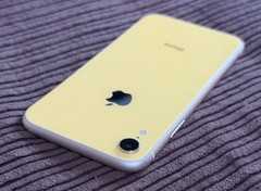 Apple iPhone XR Yellow, For Parts/Not Working. Battery Health 78%. SEND OFFER