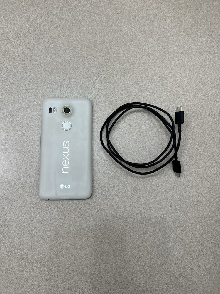 LG Google Nexus 5X LG-H790 32GB 2GB RAM White Android 8.1 12.3MP USB-C