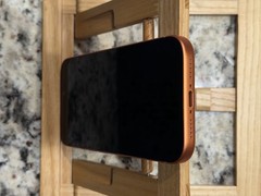 Apple iPhone 17 Pro – 1 TB – Cosmic Orange (Unlocked, only 2 charging cycles)