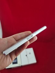Sony Xperia Z1 Demo/test unit Rare for Collectors
