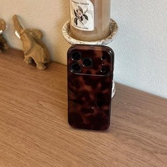Aesthetic Tortoise Shell Phone Case for iPhone 17 Pro 6.3in, Retro Cool Girl Pri
