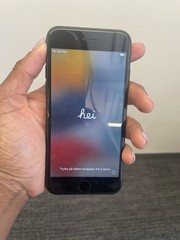 Apple iPhone 7 32GB Matte Black Unlocked Good Condition