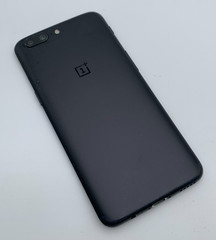 OnePlus 5 Dual A5000 64GB Black Unlocked Android Smartphone FAIR