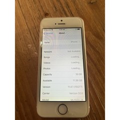Apple iPhone SE 1st Gen 16GB Rose Gold Verizon Locked Cracked Screen Battery 92%