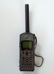 Iridium 9505A Satellite Phone Global Coverage Rugged SIM Portable