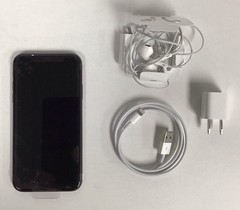 Apple iPhone 11 -128 GB – Black FOR PARTS ONLY Bundle