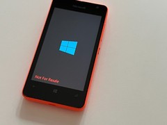 Nokia Lumia 430 Prototype B2 – RM-1099 – Orange – Unlocked NON COMMERCIAL