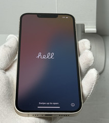 Apple iPhone 13 128GB Starlight – **WiFi Only For Parts**