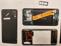 Samsung Galaxy A30s – 4/64Gb black, unlocked, for parts